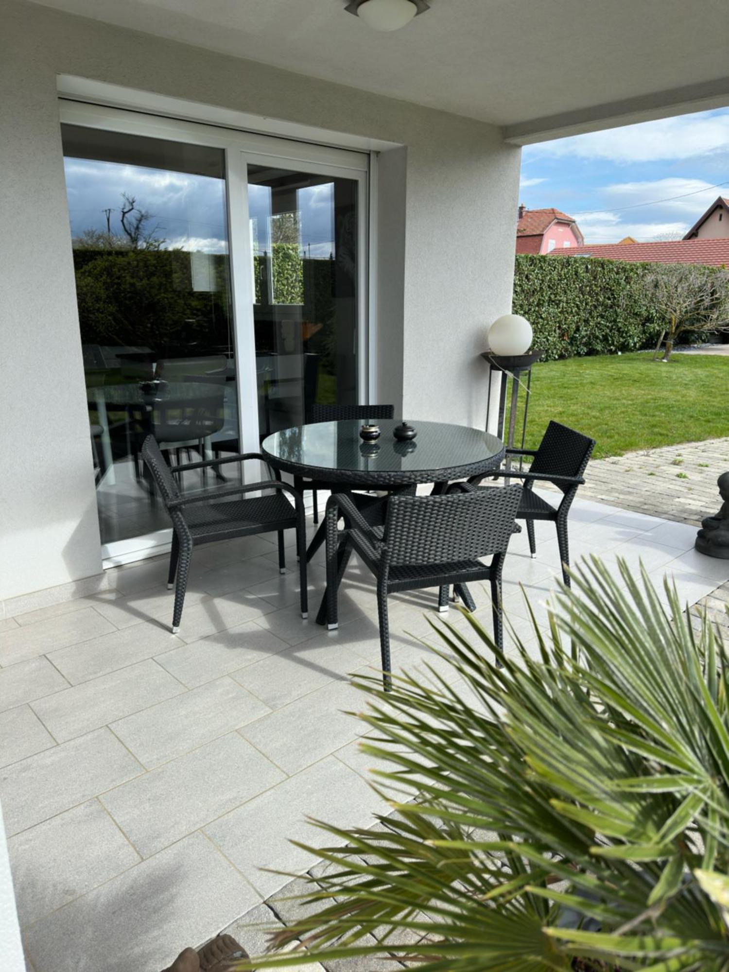 Grande Maison Au Calme Ensisheim Exteriér fotografie